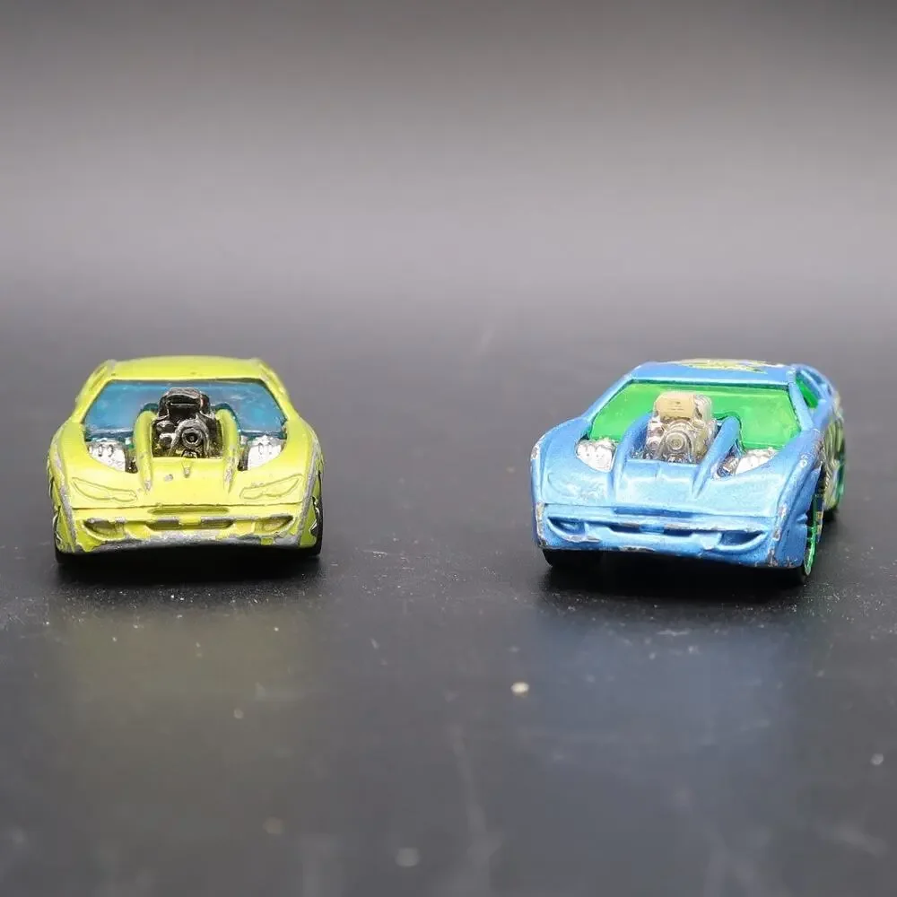 Hot Wheels Diecast Cars Set of 2 1:64 Scale Overbored Green Blue Metallic 2001